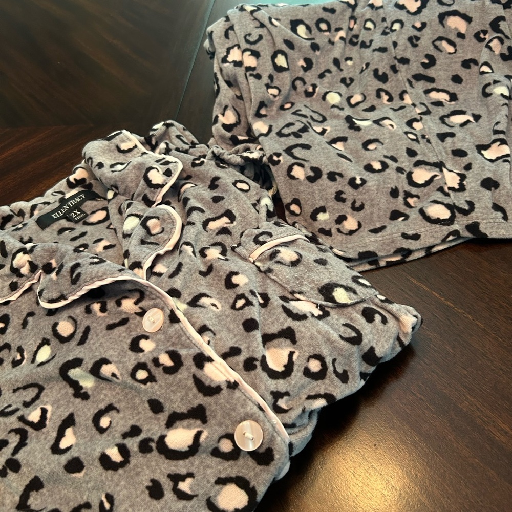 Ellen Tracy Gray and Pink Leopard Pajama Set